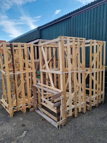 Gratis Houten Kratten - Haardhout beschikbaar voor biedingen