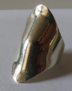 Koopje! Zilveren modernistische ring( no 30) incl verzenden, Sieraden, Tassen en Uiterlijk, Ringen, 18 tot 19, Verzenden, Zo goed als nieuw