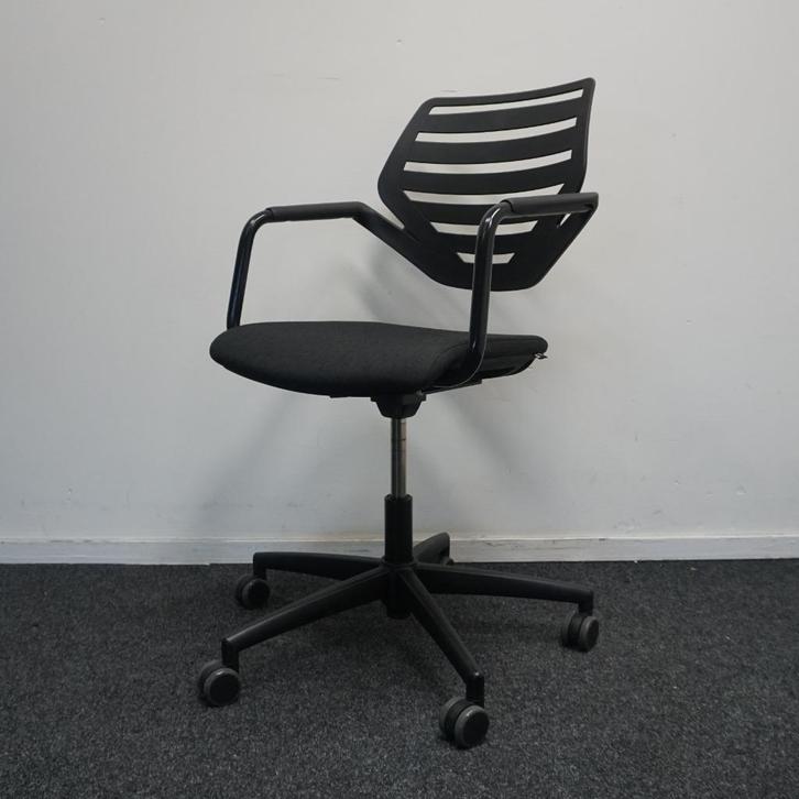 König + Neurath Nook Vergaderstoelen | Zwart Gemêleerde stof, Huis en Inrichting, Stoelen, Gebruikt, Vijf, Zes of meer stoelen