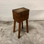 Oud slagers hakblok vintage bijzettafel plantentafel tafel, Antiek en Kunst, Ophalen of Verzenden
