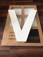 letter V, Ophalen of Verzenden, Nieuw