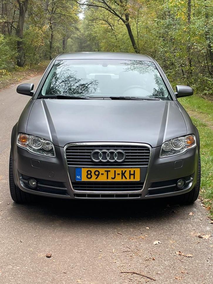 Audi A4 3.2 FSI Quattro NIEUWSTAAT ! 1e eig.tot 8/2025, Auto's, Audi, Bedrijf, A4, 4x4, ABS, Airbags, Airconditioning, Alarm, Boordcomputer