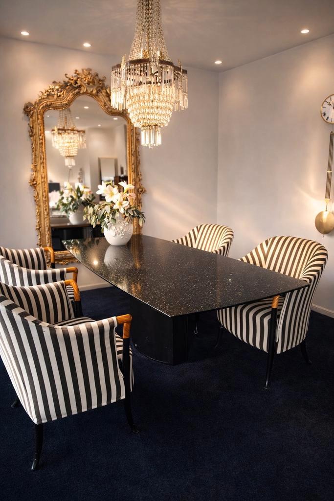 Exclusieve granieten eettafel - 205x105cm, Huis en Inrichting, Tafels | Eettafels, Gebruikt, 100 tot 150 cm, 200 cm of meer, Vijf personen of meer