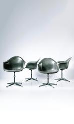 4 Eames / Miller DAR fiberglass grey, Ophalen