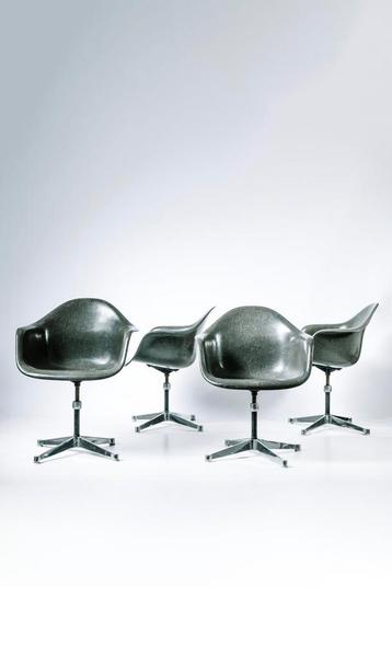4 Eames / Miller DAR fiberglass grey beschikbaar voor biedingen