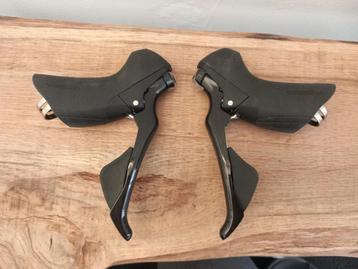 Nieuwe Shimano R 7000 11 speed shifters  beschikbaar voor biedingen