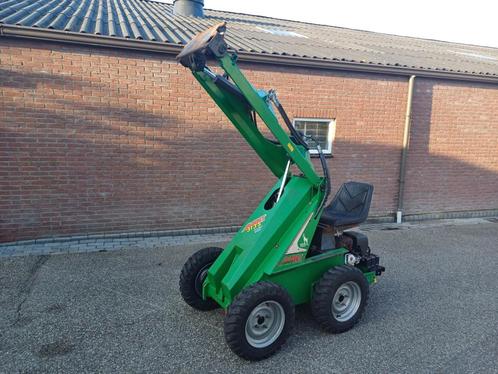 Avant 313s mini shovel Wiellader, Zakelijke goederen, Machines en Bouw | Kranen en Graafmachines, Wiellader of Shovel, Ophalen of Verzenden