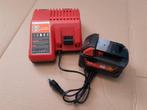 Te koop: Lader voor M18 12Ah Accu's, Verzenden, Nieuw, 600 watt of meer