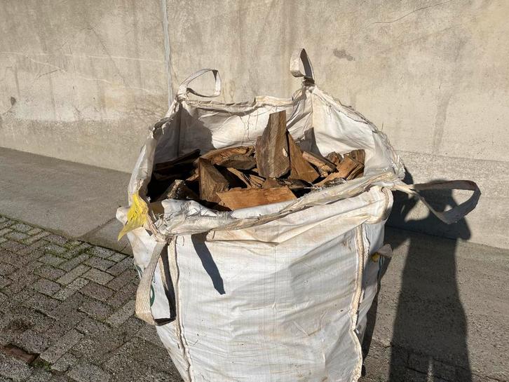 Eiken Haardhout - 1 Kuub Gedroogd & Gekloven, Tuin en Terras, Haardhout, Blokken, Eikenhout, Minder dan 3 m³, Ophalen