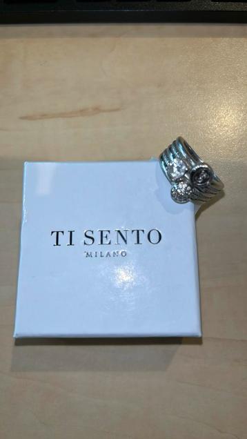 Ti Sentó ring maat 54 . beschikbaar voor biedingen