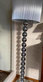 Vloerlamp silver, Overige materialen, Ophalen of Verzenden, Zo goed als nieuw, 150 tot 200 cm