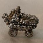 Miniatuur tinnen kinderwagen, Antiek en Kunst, Antiek | Tin, Ophalen of Verzenden