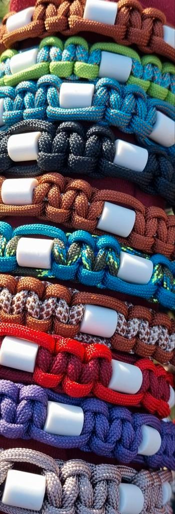 EMX anti tekenband voor goed doel. beschikbaar voor biedingen