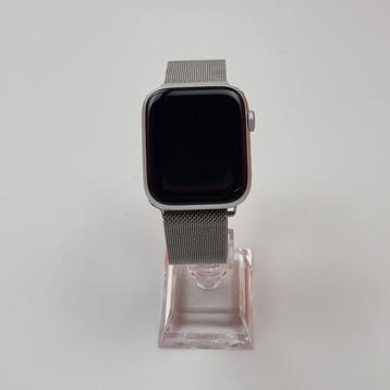 Apple Watch SE 2nd Gen 44MM GPS + Cellular Silver beschikbaar voor biedingen