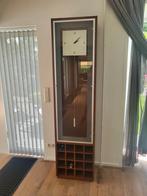 Staande klok met wijnrek, Huis en Inrichting, Woonaccessoires | Klokken, Ophalen, Gebruikt, Analoog, Staande klok