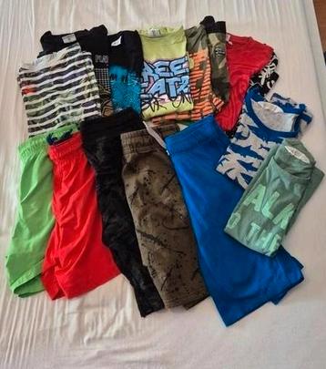 Groot pakket zomerkleding 134/140 beschikbaar voor biedingen
