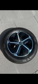 Vier stuks aluminium velgen KIA Niro met banden, Auto-onderdelen, Ophalen, 16 inch, 205 mm, Zomerbanden