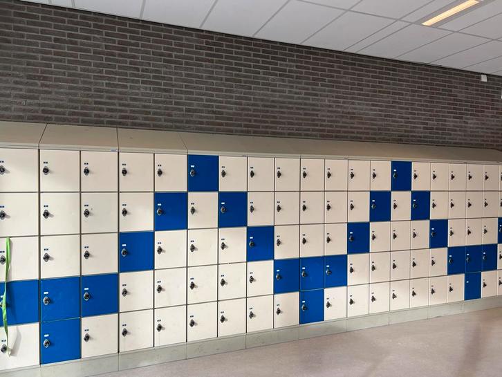 Gratis kluisjes af te halen (In ruil voor chocolade), Huis en Inrichting, Kasten | Lockerkasten, Gebruikt, Ophalen