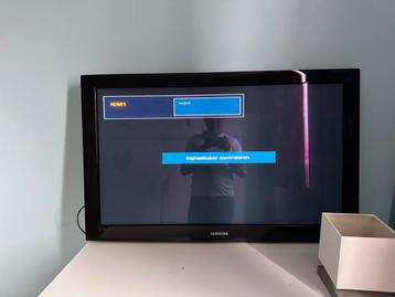 Samsung TV - Werkt Prima beschikbaar voor biedingen