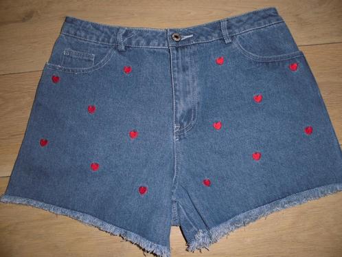 My Jewellery short maat M, Kleding | Dames, Spijkerbroeken en Jeans, Zo goed als nieuw, W30 - W32 (confectie 38/40), Blauw, Ophalen of Verzenden