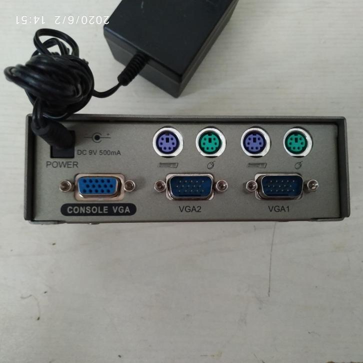 Q-tec 720SK Smart KVM Switch, Audio, Tv en Foto, Converters, Gebruikt, Ophalen of Verzenden