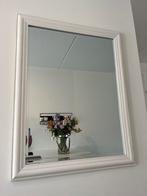 Spiegel met witte lijst 70x90cm, Huis en Inrichting, Woonaccessoires | Spiegels, Ophalen of Verzenden, Zo goed als nieuw, Rechthoekig