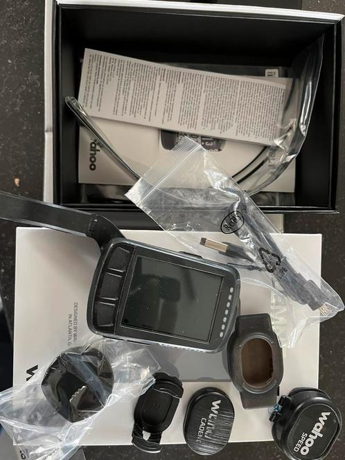 Wahoo Elmnt Bolt, Fietsen en Brommers, Fietsaccessoires | Fietscomputers, Zo goed als nieuw, Cadanssensor, Draadloos, GPS, Snelheidssensor