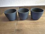 4x grijze bloempotjes, dezelfde maat, Tuin en Terras, Bloempotten, Rond, Binnen, Ophalen of Verzenden, Zo goed als nieuw