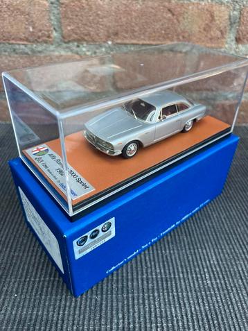 1:43 LOOKSMART LS149B ALFA ROMEO 2000 SPRINT …….. 75,- beschikbaar voor biedingen