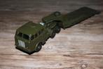 Dinky toys Berliet militaire oplegger, Hobby en Vrije tijd, Modelauto's | 1:43, Ophalen of Verzenden, Gebruikt, Bus of Vrachtwagen