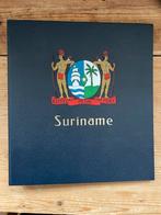 Postzegelverzameling Suriname 1975-1979 in album, Ophalen of Verzenden, Buitenland