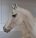 Breyer Classics Grey Selle Francais, Ophalen of Verzenden, Zo goed als nieuw, Paard, Beeldje of Figuurtje