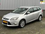 Ford Focus Wagon 1.0 EcoBoost Titanium |Navi|Airco|CruiseCtr, Auto's, Ford, Euro 5, Gebruikt, Zwart, Start-stop-systeem