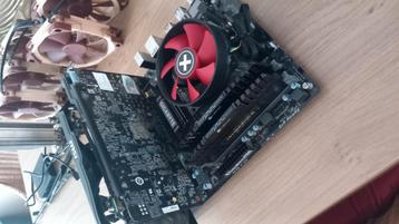 Gigabyte GA-970A-DS3P Amd Fx 8350 R9 270 2gb 8gb Vengeance beschikbaar voor biedingen