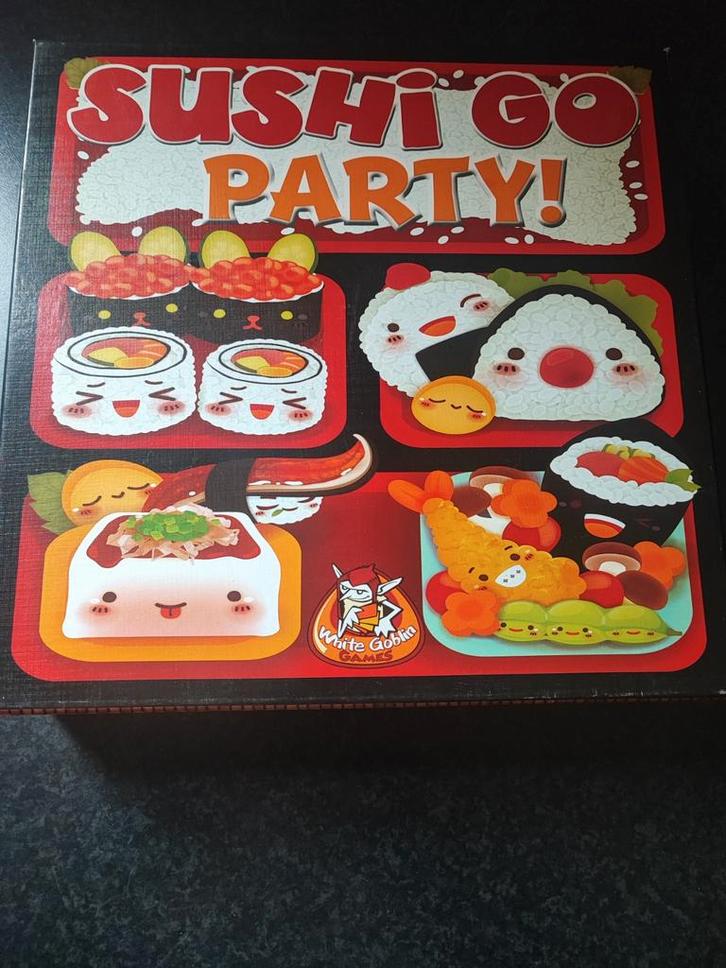 Spel: Sushi Go Party! - Zo goed als nieuw! - SINT, Hobby en Vrije tijd, Gezelschapsspellen | Bordspellen, Zo goed als nieuw, Een of twee spelers