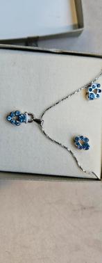 Blauwe Kristal Ketting & Oorbellen Set, Blauw, Ophalen of Verzenden, Zo goed als nieuw, Met kristal