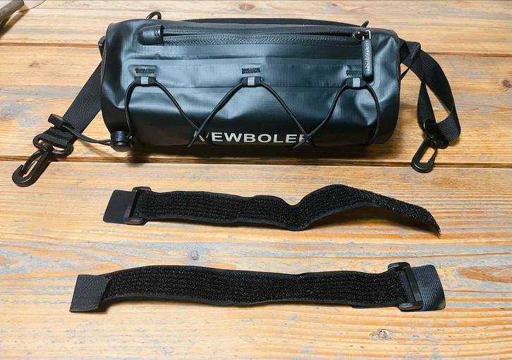 NEWBOLER Waterdichte Fietstas - Nieuw!, Fietsen en Brommers, Fietsaccessoires | Fietstassen, Nieuw, Ophalen of Verzenden