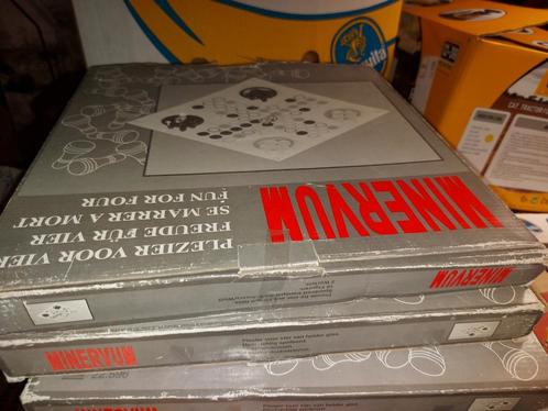 120 gevulde dozen, Diversen, Rommelmarktspullen, Zo goed als nieuw, Ophalen