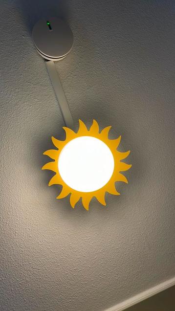 Plafondlamp  kinderkamer bolglas mushroom met zon melkglas beschikbaar voor biedingen