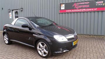 Opel Tigra TwinTop 1.4-16V Linea Rosso Airco.Leer.Lm.velgen. beschikbaar voor biedingen