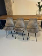 Eettafelstoelen grijs velvet, Huis en Inrichting, Stoelen, Ophalen, Gebruikt, Grijs, Drie