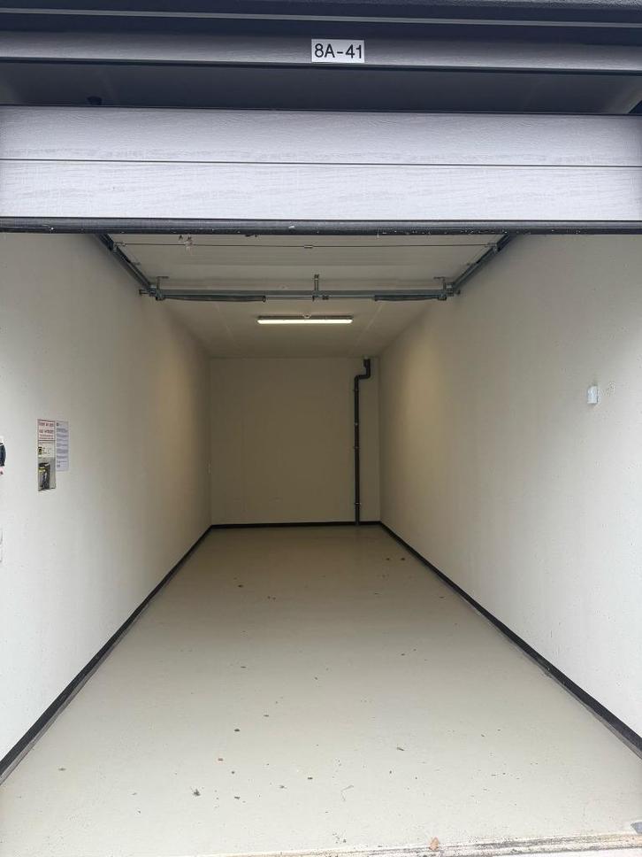 Te huur/koop: Luxe garagebox in Roosendaal, Euro 269,-- p/m, Zakelijke goederen, Bedrijfs Onroerend goed, Opslag of Loods, Huur