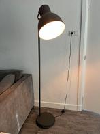 Staande lamp industrieel antraciet 180cm hoog, Huis en Inrichting, Lampen | Vloerlampen, Ophalen, Zo goed als nieuw, 150 tot 200 cm