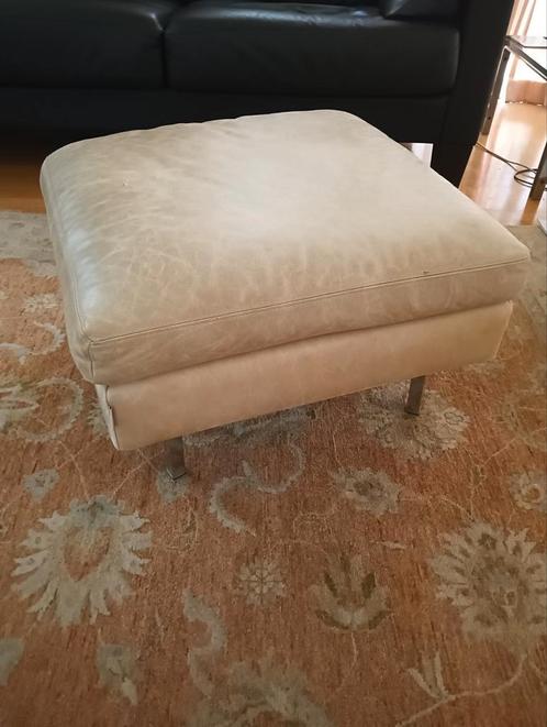 Hocker leer 65x65 Loods 5 Zaandam, Huis en Inrichting, Banken | Voetenbanken en Poefen, Rechthoekig, Leer, Ophalen