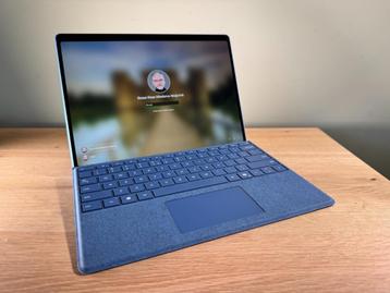 Surface Pro 11 CoPilot PC + pen + toetsenbord [blauw] beschikbaar voor biedingen