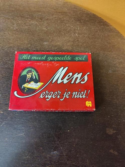 Vintage "Mens erger je niet!" (Jumbo, jaren '60-'70), Hobby en Vrije tijd, Gezelschapsspellen | Bordspellen, Zo goed als nieuw