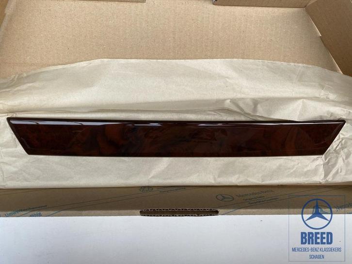 NOS sierlijst deurpaneel links voor Mercedes-Benz W124 S124, Auto-onderdelen, Interieur en Bekleding, Mercedes-Benz, Nieuw, Ophalen of Verzenden