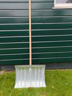 Te koop sneeuwschep, Ophalen