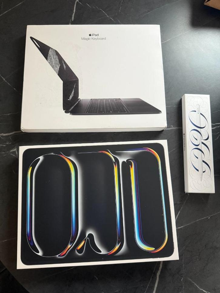 Apple iPad Pro M4 13” + Magic Keyboard + Apple Pencil Pro, Computers en Software, Apple iPads, Zo goed als nieuw, Apple iPad, Wi-Fi