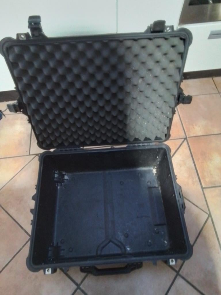 Pelicase 1610 - Robuuste Bescherming, Muziek en Instrumenten, Behuizingen en Koffers, Ophalen of Verzenden, Gebruikt, Overige instrumenten